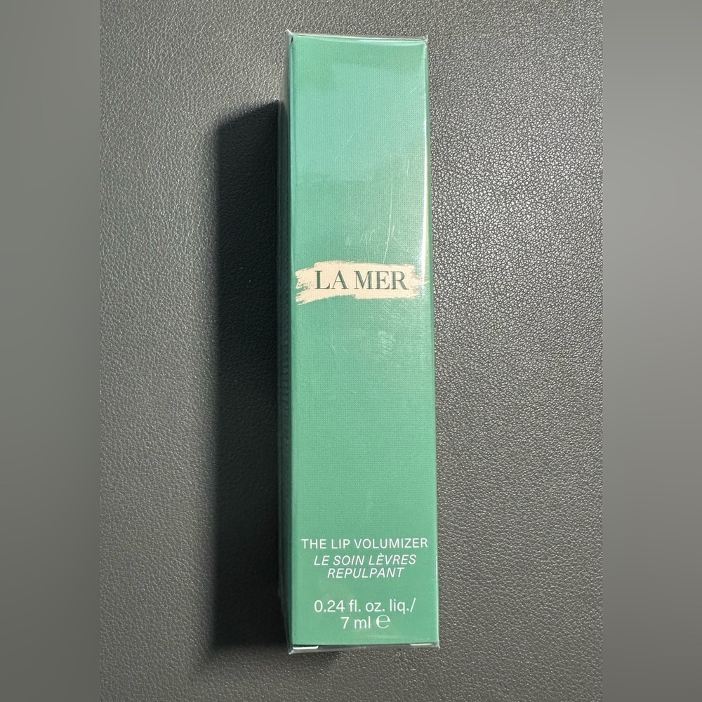 LA MER THE LIP VOLUMIZER ~ FULL SIZE 0.24 OZ / 7 ml ~ NEW IN BOX/SEALED